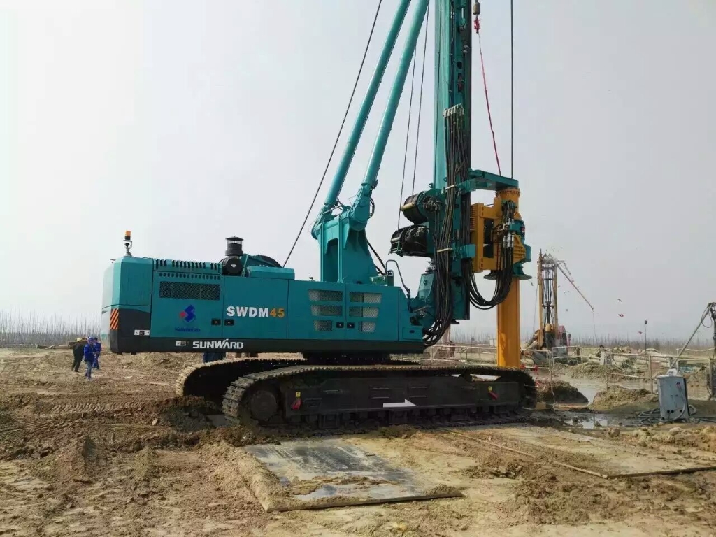 113.98米！山河智能大型旋挖鉆機三門峽大橋精彩處子秀