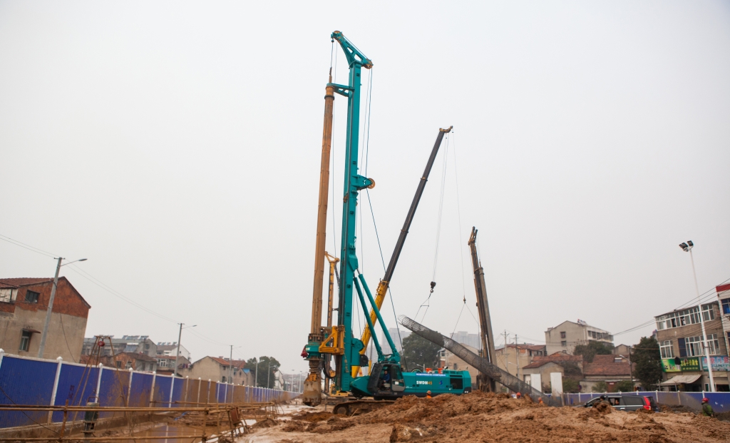 老板著急了？山河智能高效旋挖鉆機來幫忙