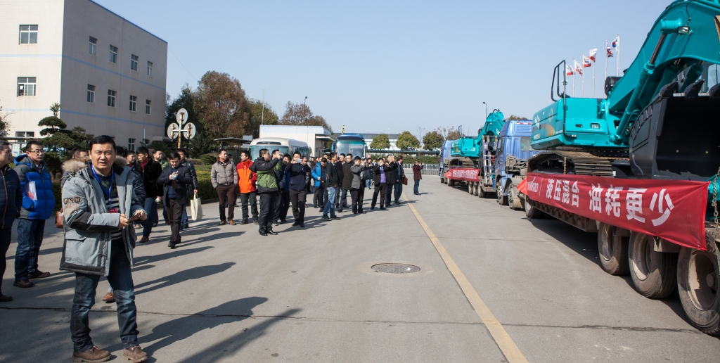 就這樣被你征服！山河智能100臺液壓混合動力挖掘機挺進礦山