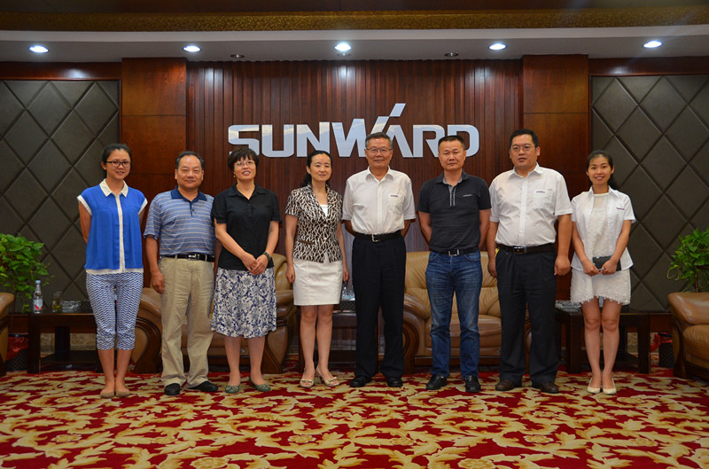 民盟湖南省委領導蒞臨山河智能考察交流