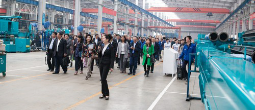 工程裝備盛宴，東盟十國代表在山河智能很享受