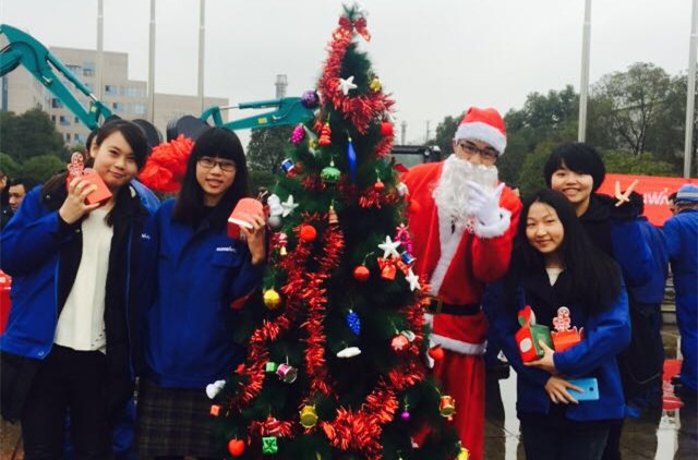 平安果駕到，好事要來到