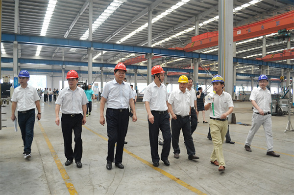 淮北市委書(shū)記黃曉武一行調(diào)研山河礦裝