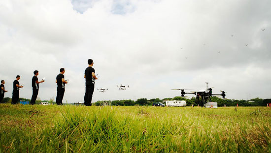 展示三湘警界風彩，首屆警用無人機實戰(zhàn)演練在山河科技圓滿舉行