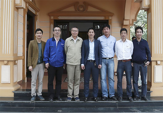 新年獻(xiàn)禮山河智能9臺SWDM25旋挖鉆機(jī)征戰(zhàn)越南