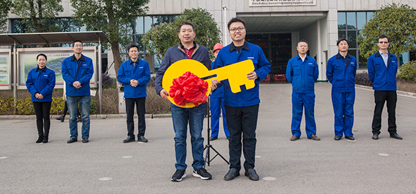 情人節(jié)牽手成功，山河智能SWDM520“我愛你”出嫁了