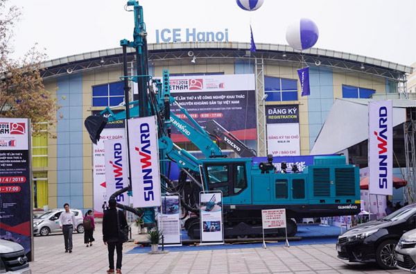 山河智能攜全球領先鑿巖設備，引爆越南礦業(yè)展