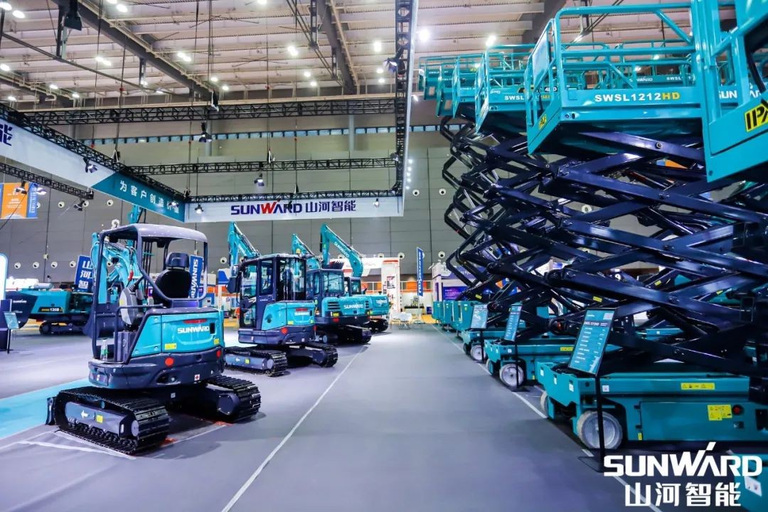“山河綠”亮相長沙國際工程機械展，50余款產(chǎn)品盡顯山河智能創(chuàng)新實力