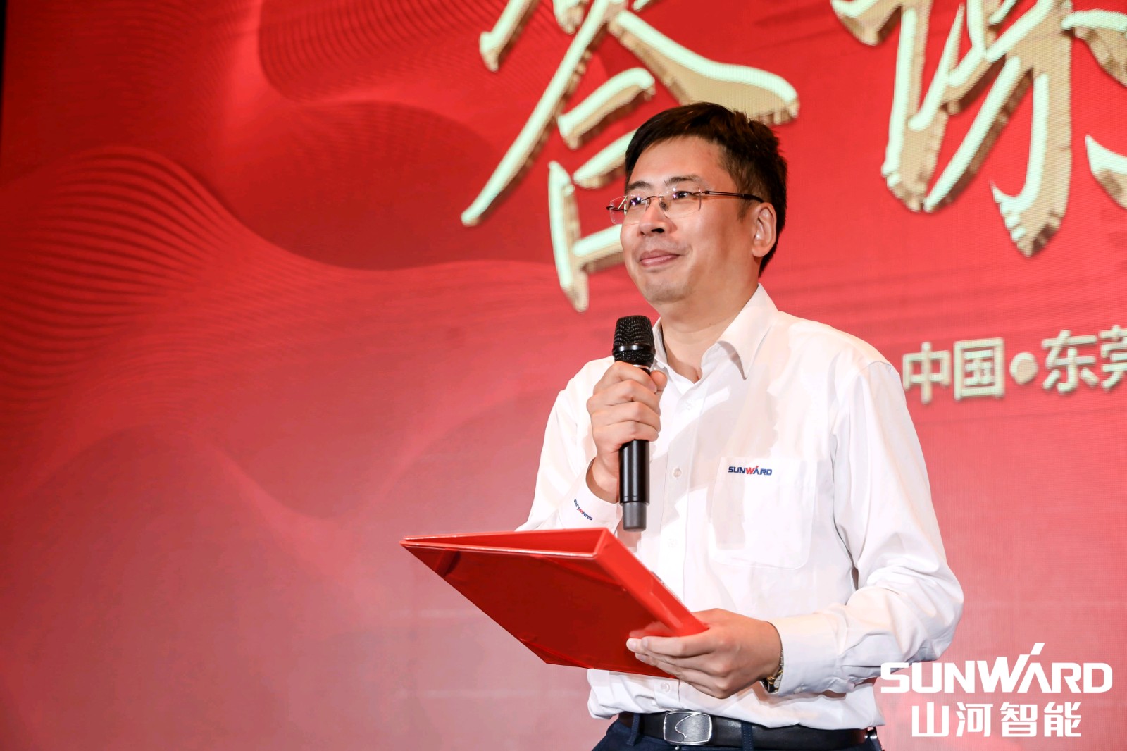 創(chuàng)樁工行業(yè)交流會(huì)最高紀(jì)錄！山河智能2021年全國(guó)客戶交流會(huì)東莞站圓滿舉行