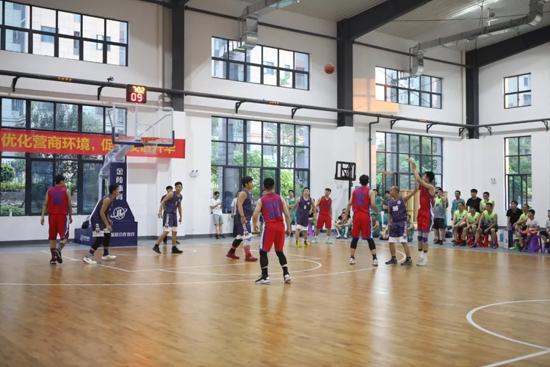 以球?yàn)槊?，首屆“山河杯”籃球邀請賽架起政企連心橋