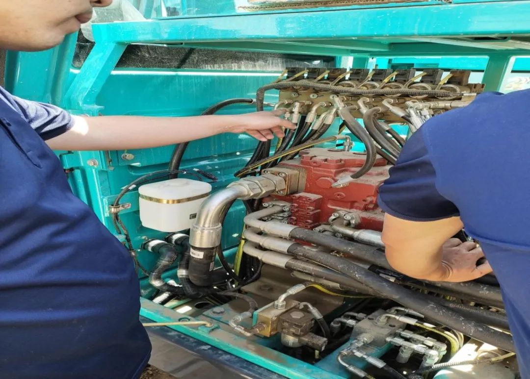 茫茫大西北，濃濃山河情！山河智能全球服務(wù)萬里行走進(jìn)西北