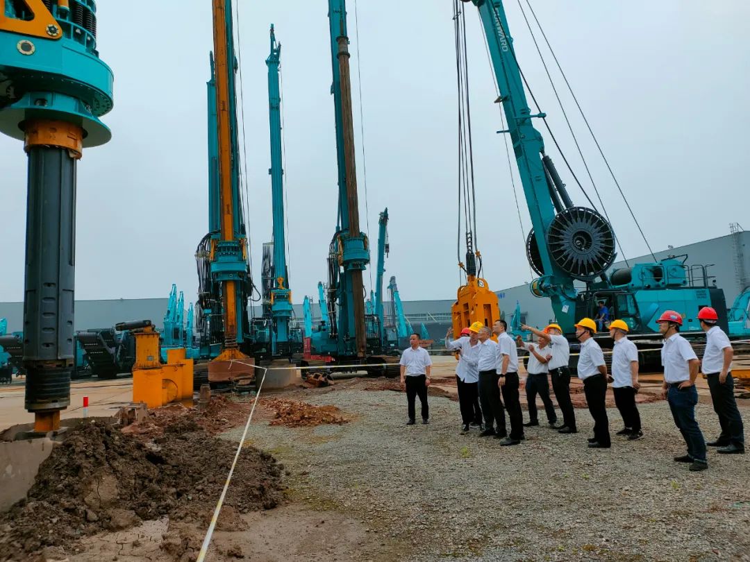 大鉆機(jī)能打小樁了！山河智能鉆桿節(jié)能變徑裝置研制成功