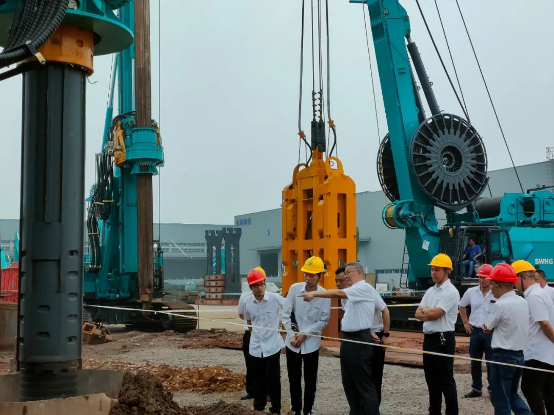 大鉆機(jī)能打小樁了！山河智能鉆桿節(jié)能變徑裝置研制成功