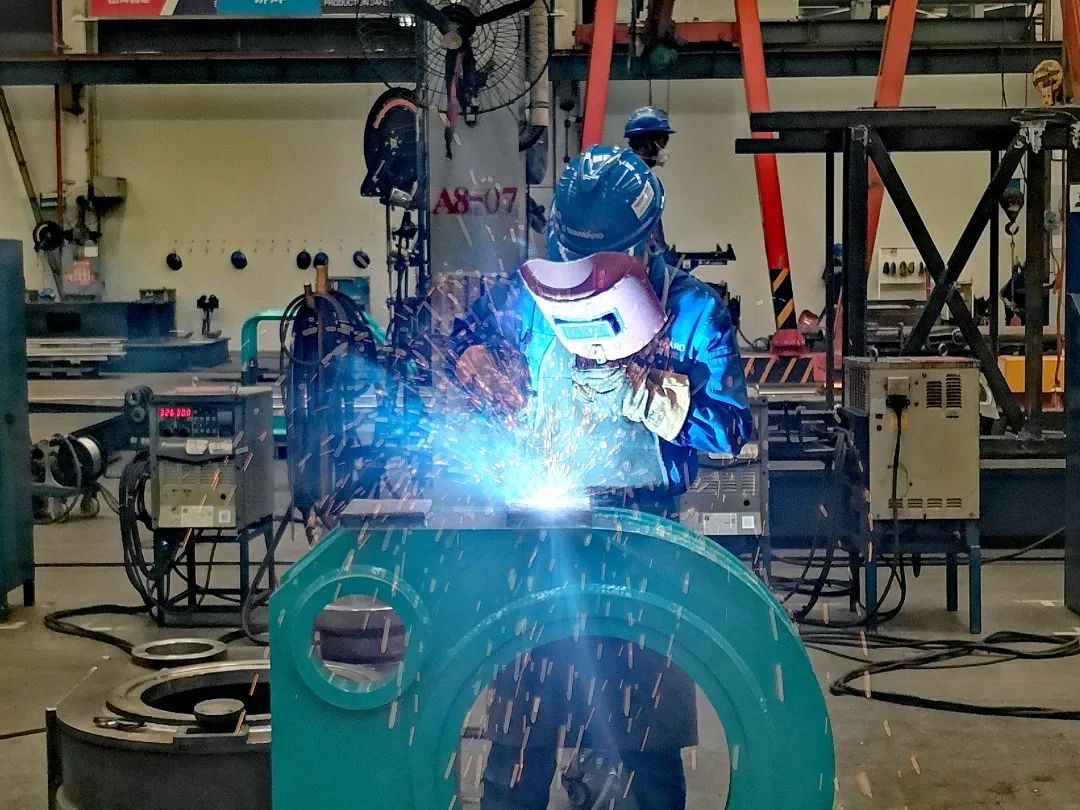 圖集 | 戰(zhàn)高溫！致敬堅(jiān)守一線的他們