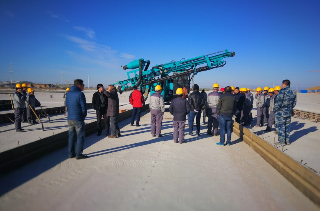 北京大興機(jī)場(chǎng)，山河智能鑿巖設(shè)備曾助力新技術(shù)落地 | 百年風(fēng)華筑錦繡山河（2）