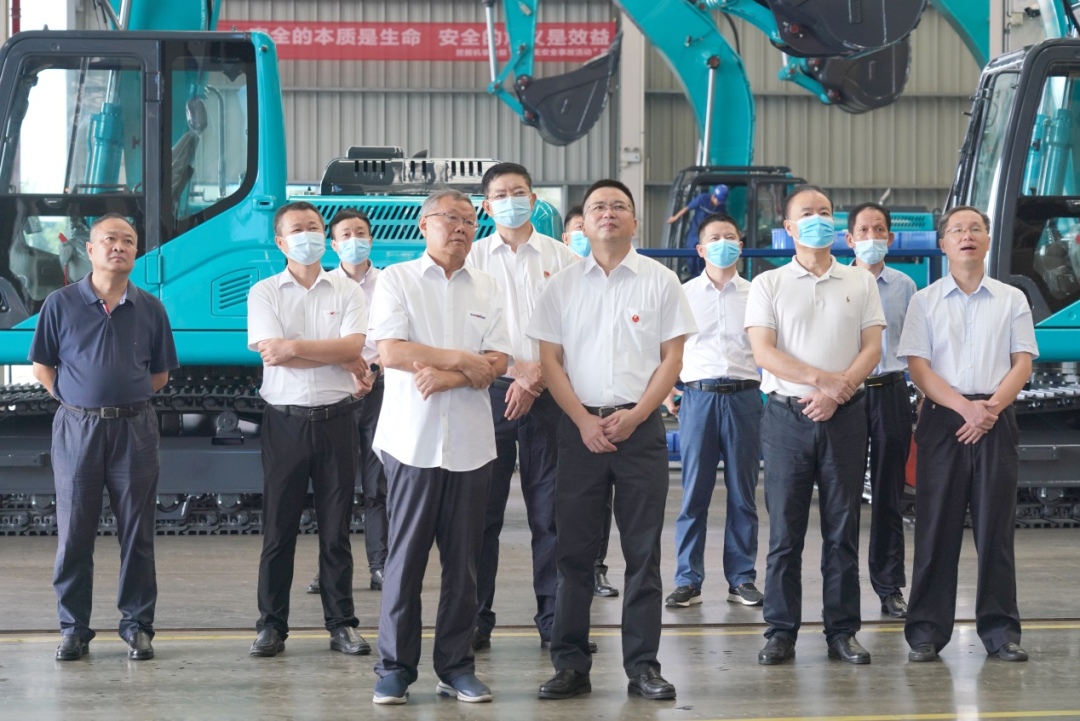 長(zhǎng)沙市委常委、市紀(jì)委書記胡衛(wèi)兵考察調(diào)研山河智能