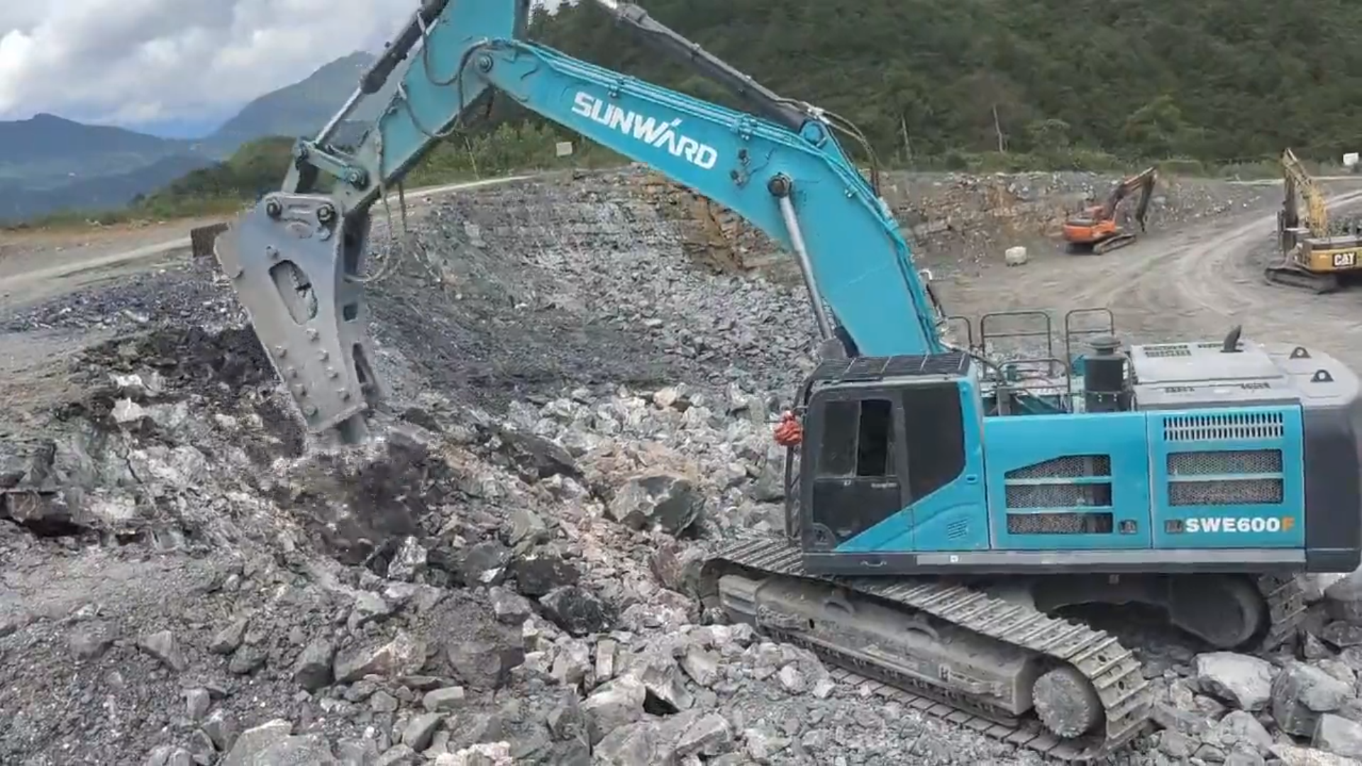 “礦山猛士”再出擊！這就是“山河力量”