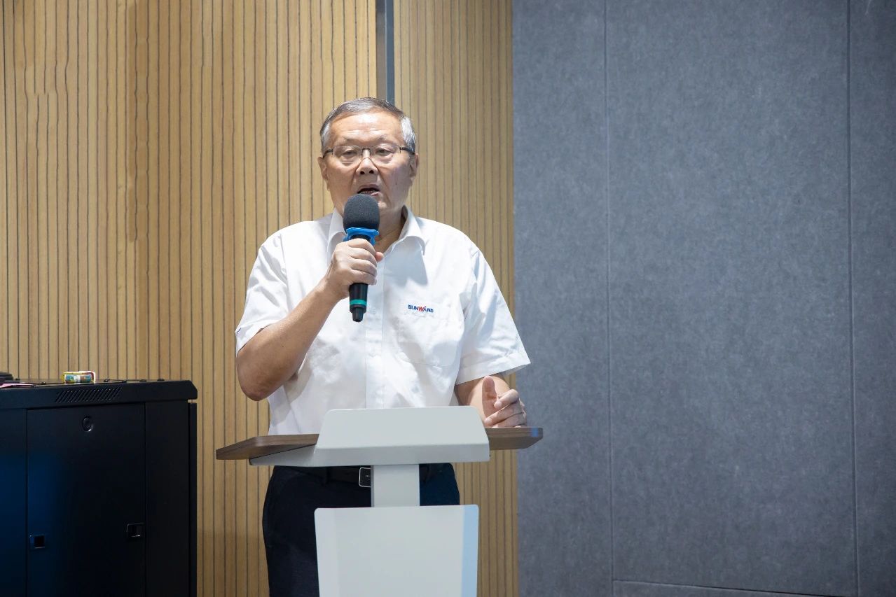 強(qiáng)化管理重心下移，山河智能開(kāi)展領(lǐng)導(dǎo)力培訓(xùn)助力公司高質(zhì)量快速發(fā)展