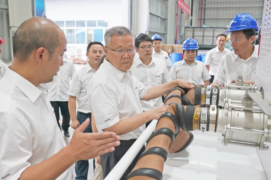 媒體聚焦 | 山河智能董事長(zhǎng)、首席專(zhuān)家何清華：牢記總書(shū)記囑托 發(fā)揮先導(dǎo)式創(chuàng)新優(yōu)勢(shì) 走高質(zhì)量發(fā)展道路