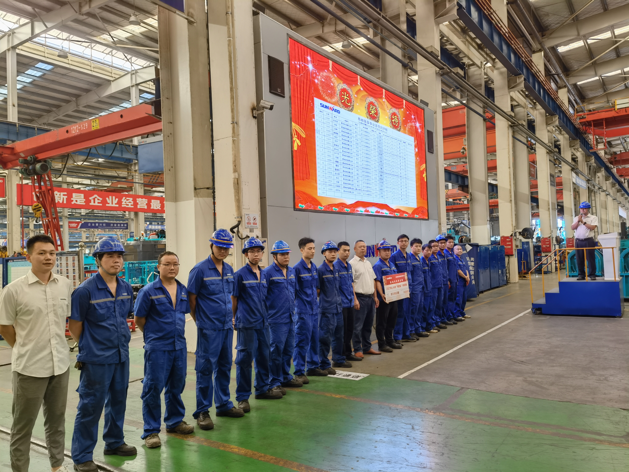 圖集 |超12萬元“帶崗津貼”發(fā)放！為這些導師點贊