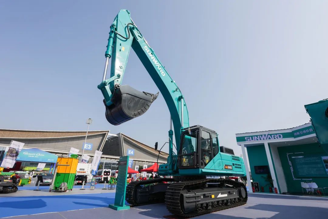 亮相中非經(jīng)貿(mào)博覽會！山河智能盡展工程機械國產(chǎn)品牌魅力