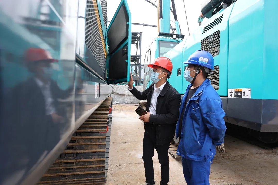 湖南日?qǐng)?bào)：先行先試，開拓千億美元新市場(chǎng)！我省首單二手工程機(jī)械設(shè)備出口報(bào)關(guān) 山河智能裝備 昨天