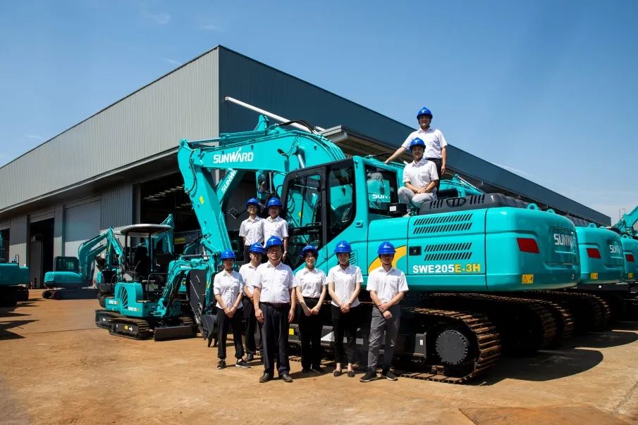 你好 2022！再見 2021！我與山河智能共成長