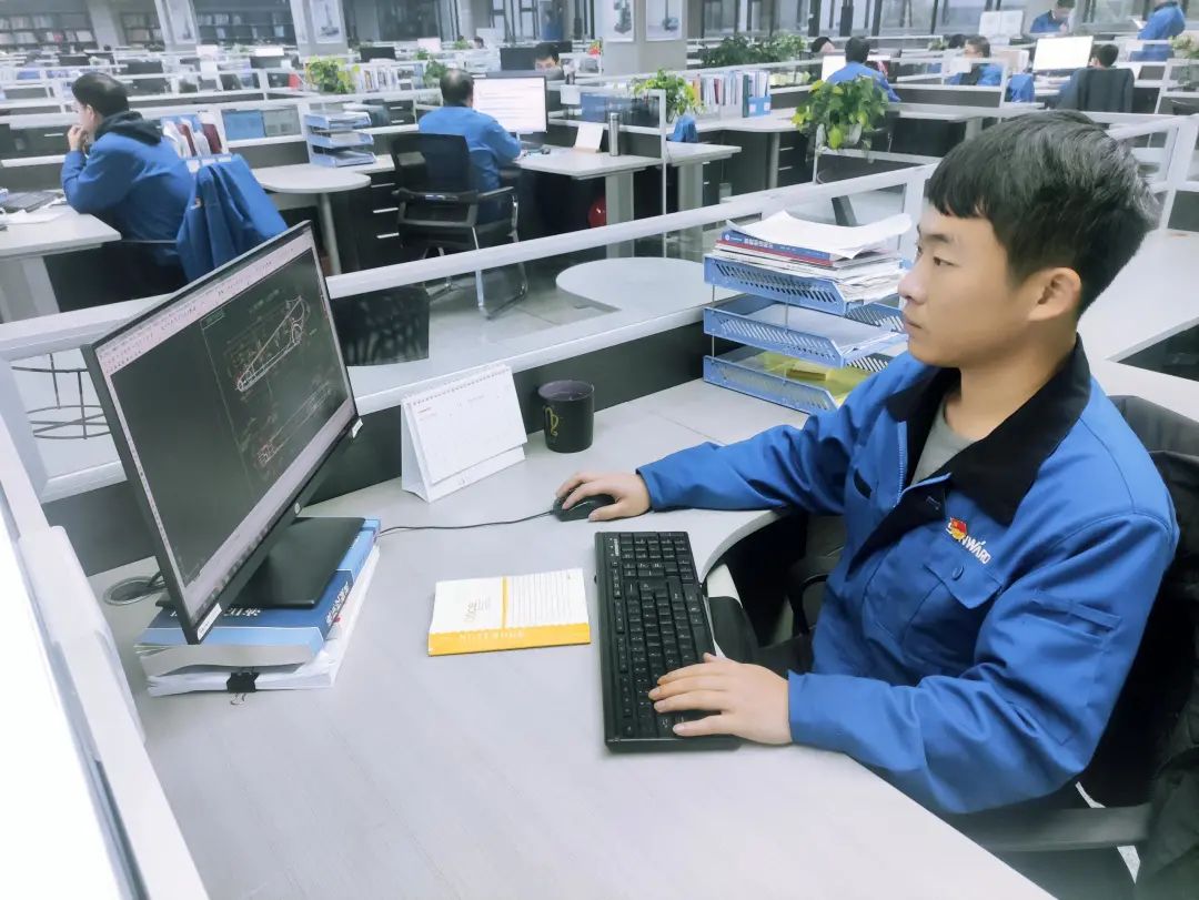 你好 2022！再見 2021！我與山河智能共成長