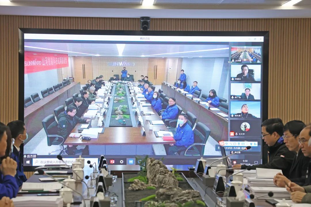 整體技術(shù)國際領(lǐng)先！山河智能四項(xiàng)科技成果順利通過專家鑒定