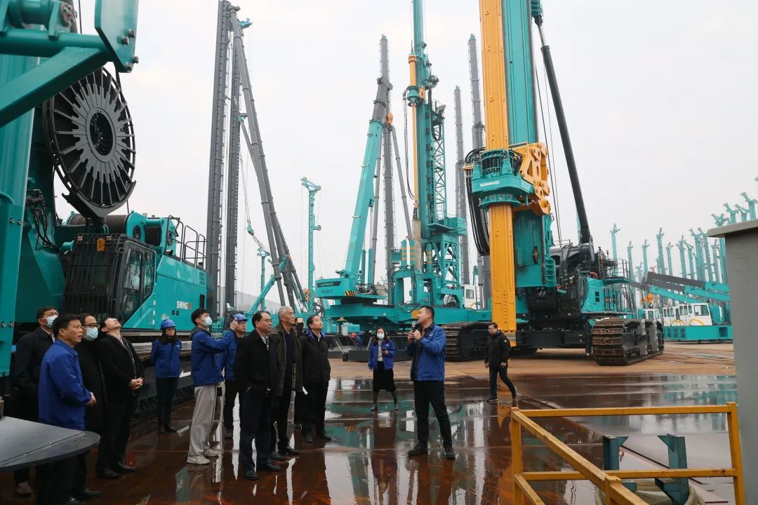 整體技術(shù)國際領(lǐng)先！山河智能四項(xiàng)科技成果順利通過專家鑒定