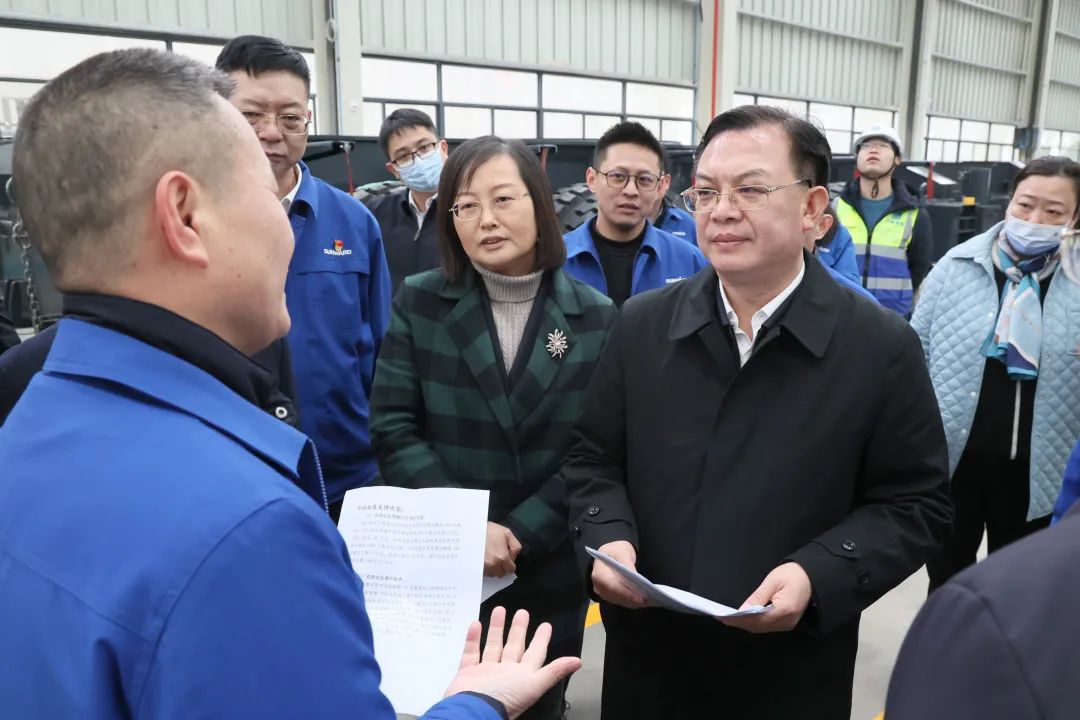 沈裕謀調研山河智能