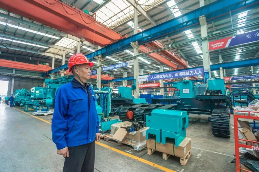 長沙經(jīng)開區(qū)勞模林宏武：扎根工程機械40載 永葆實干創(chuàng)新赤子心