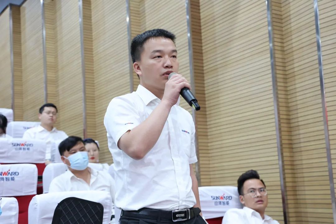 創(chuàng)新引領(lǐng)，智造未來！“2022院士專家長沙行”高端裝備高質(zhì)量發(fā)展研討會隆重舉行