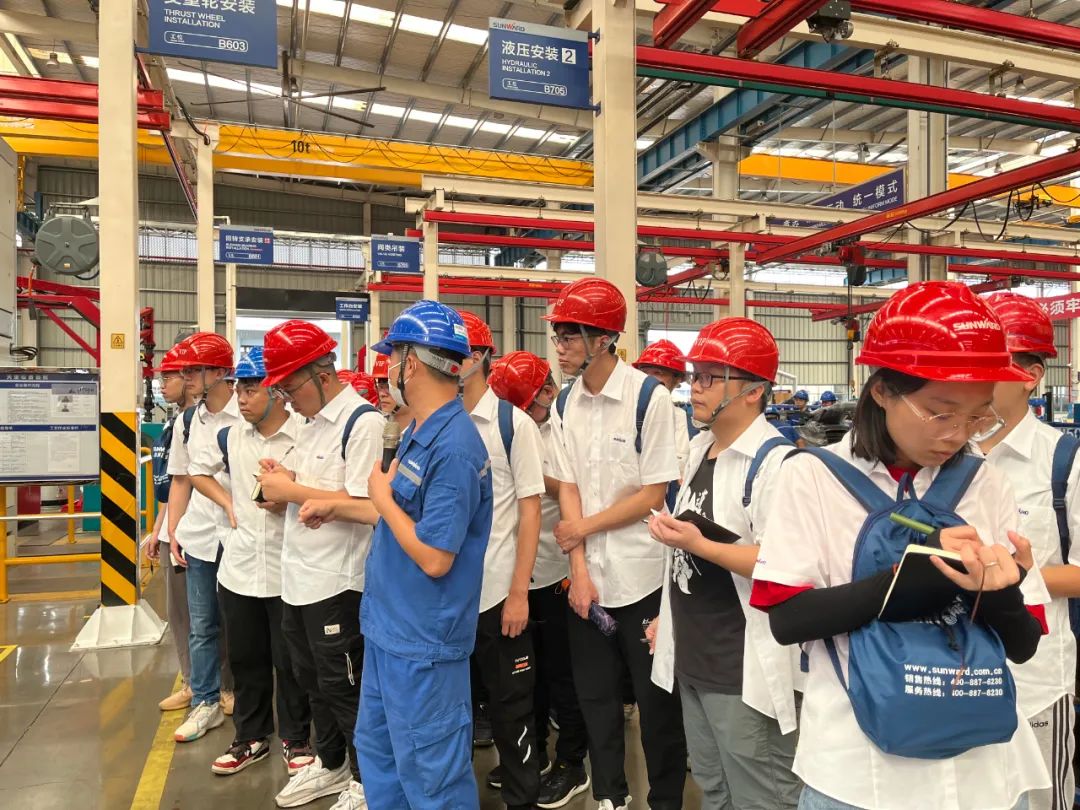 校招 | 盛夏七月，這群“向著太陽奔跑”的少年來山河智能啦！