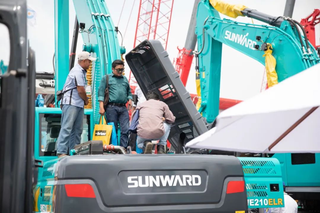 本地化建設顯成效！山河智能攜礦山成套裝備亮相印尼礦業(yè)展