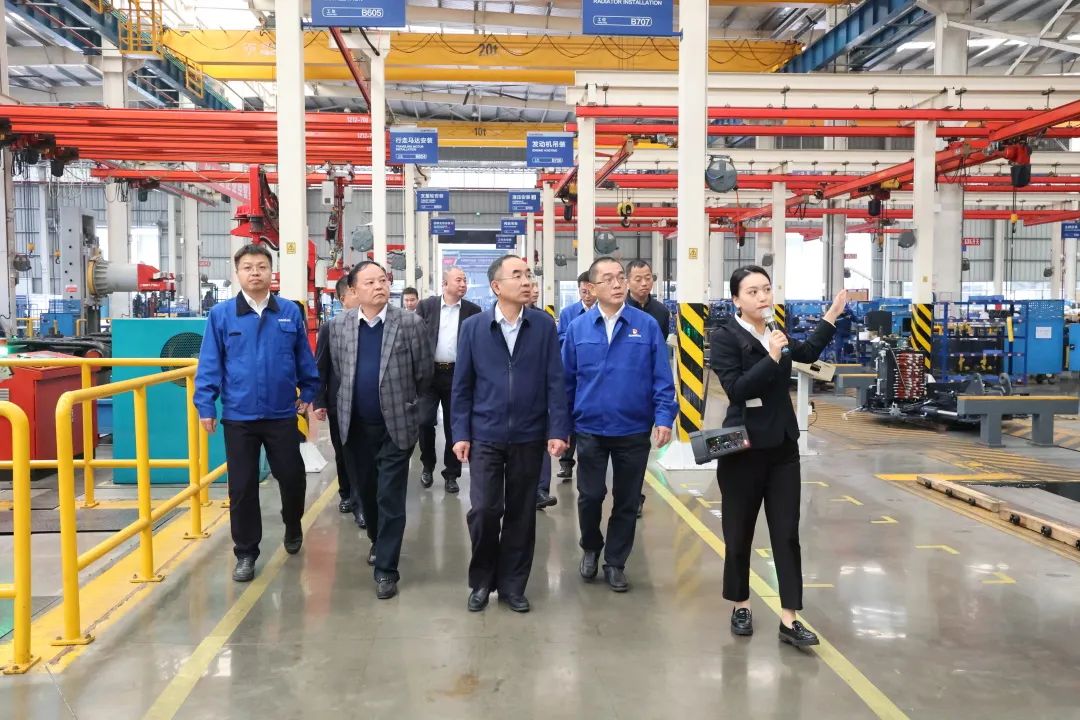 強(qiáng)強(qiáng)聯(lián)合，夯實(shí)湖南工程建設(shè)湘軍！山河智能與湖南路橋簽訂戰(zhàn)略合作協(xié)議