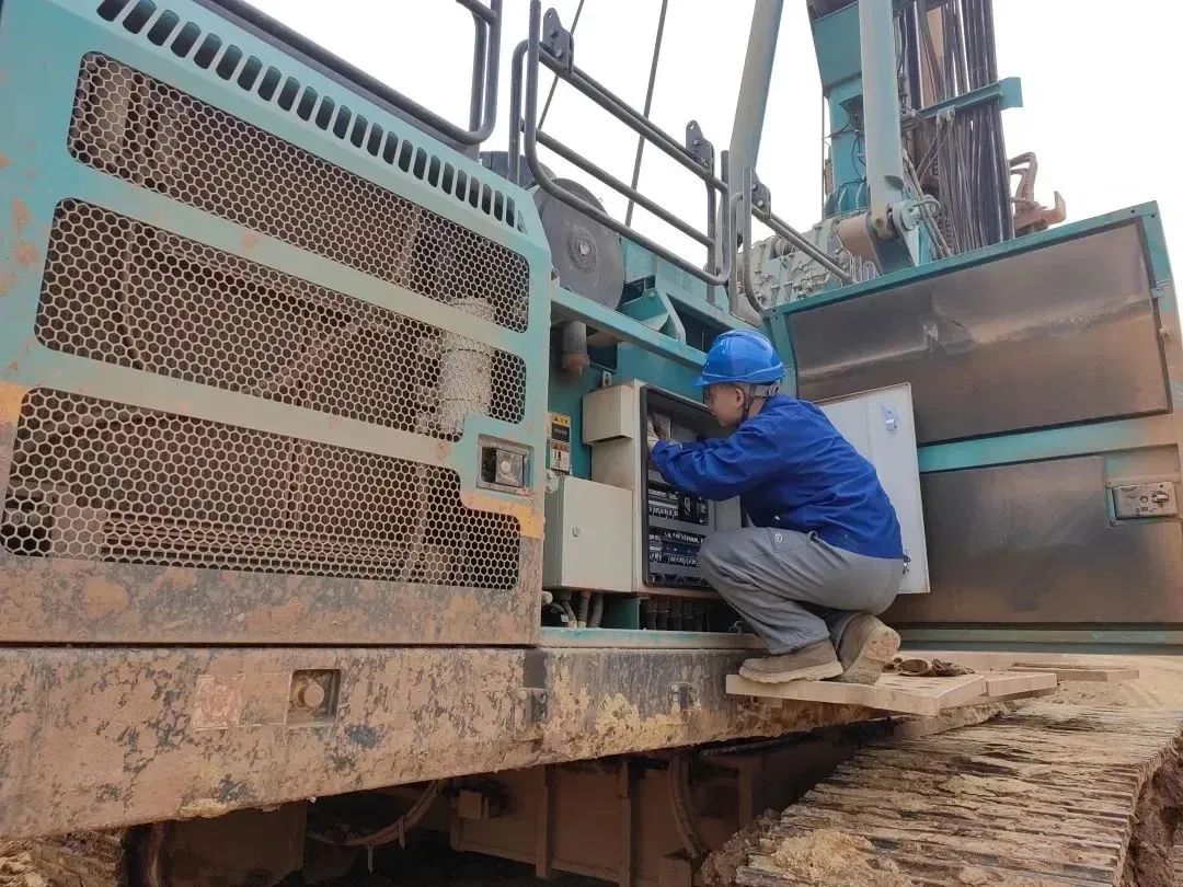 為客戶創(chuàng)造價值！山河智能基礎(chǔ)裝備“服務(wù)萬里行”火熱進(jìn)行中