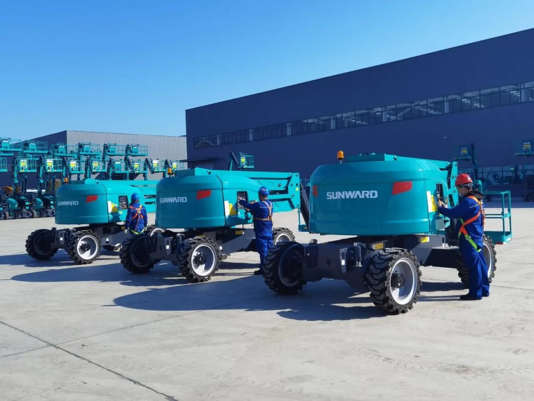 吹響復(fù)工“沖鋒號(hào)”，全力沖刺“開(kāi)門(mén)紅”！山河智能高空機(jī)械復(fù)工復(fù)產(chǎn)進(jìn)行時(shí)