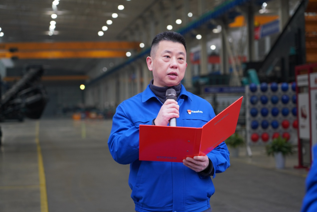 “持證上崗，成為破碎篩分設(shè)備的好管家！”