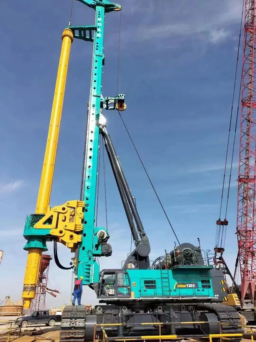 首樁開(kāi)鉆！山河智能超級(jí)旋挖實(shí)力助建世界最大跨度公鐵兩用大橋