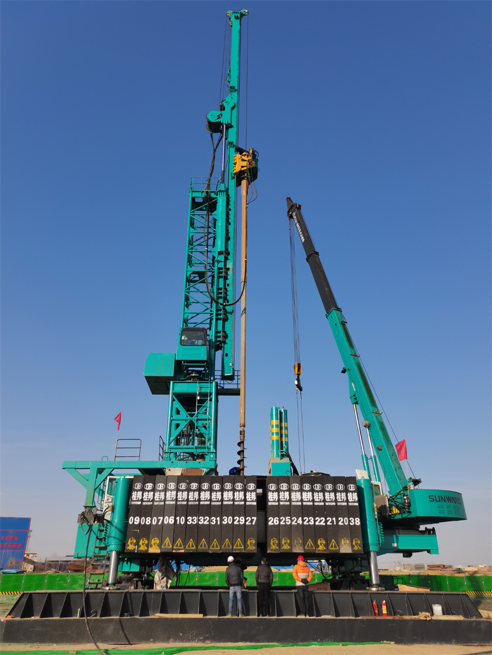 兩項(xiàng)單冠，行業(yè)唯一！山河智能兩款樁工產(chǎn)品同獲制造業(yè)單項(xiàng)冠軍