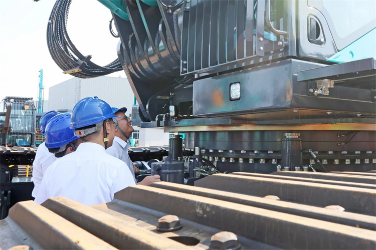 山河智能樁工機械再添強將！SWDM800H旋挖鉆機順利下線