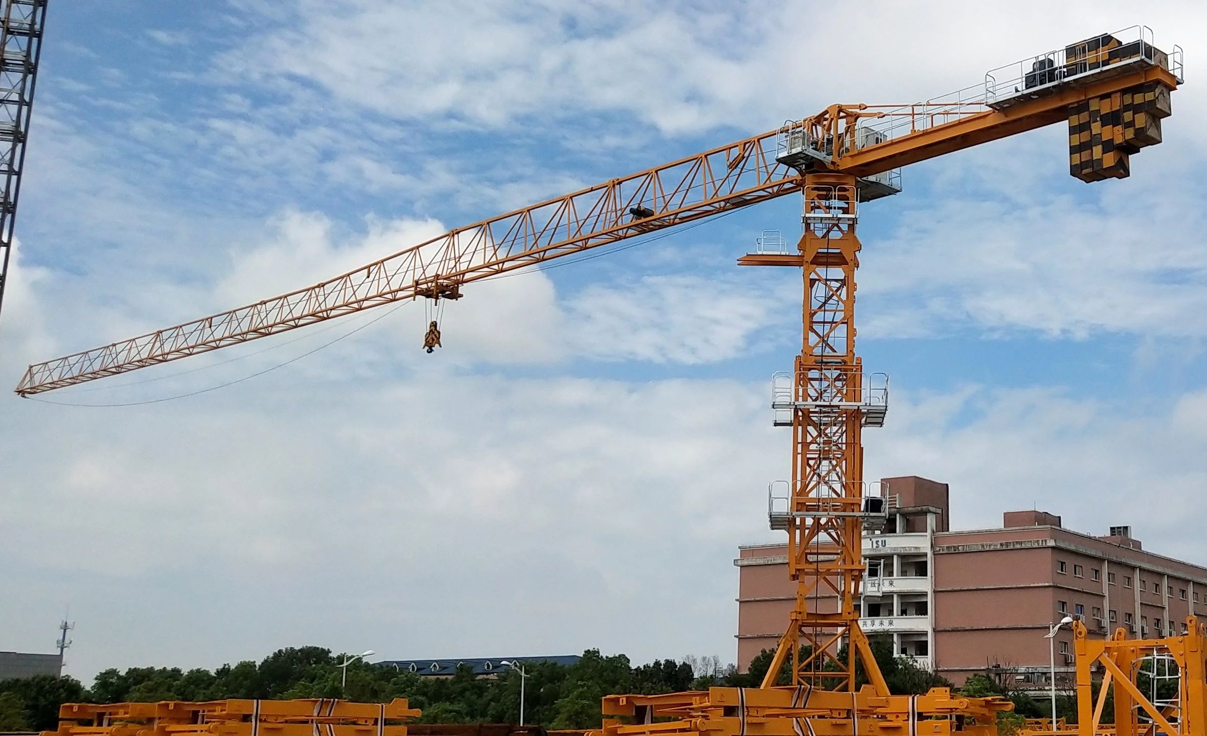 匠心智造，精益求精！山河江麓“精品工程”P6015B1-8塔機下線