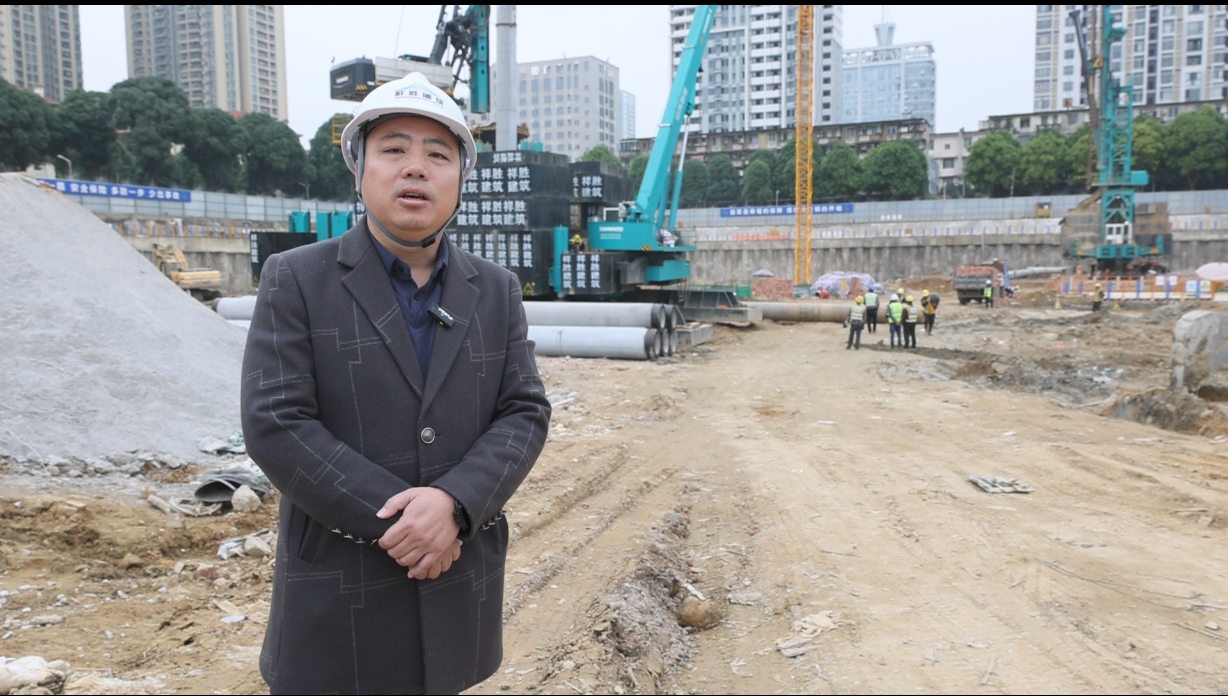 “綠巨人”顯神威！山河智能引孔式靜力壓樁機助建“綠城”南寧民生項目