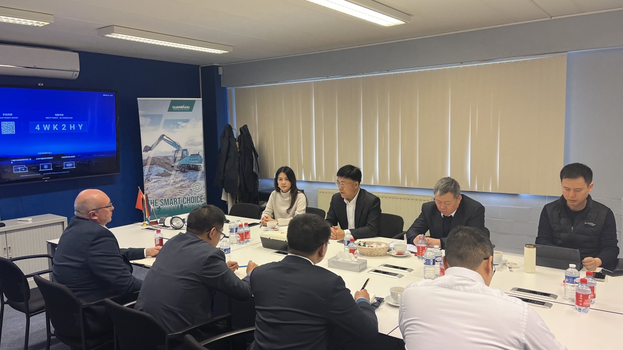 廣州工控黨委書記、董事長景廣軍率隊赴山河智能歐洲子公司考察