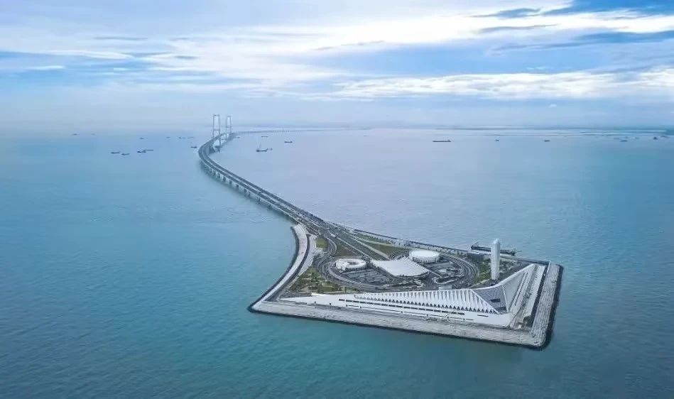 深中通道竣工驗(yàn)收！山河智能鼎力助建，世界級(jí)工程彰顯中國力量與智慧！