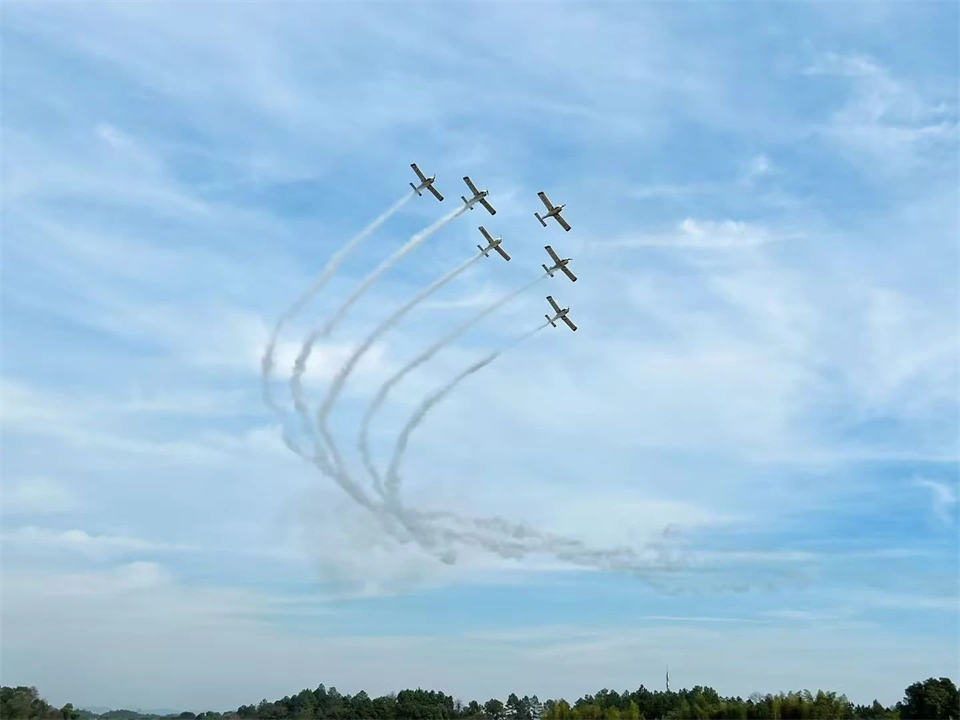 十年織得山河秀，踐行初心創(chuàng)未來！山河飛行表演隊成立10周年慶典活動隆重舉行