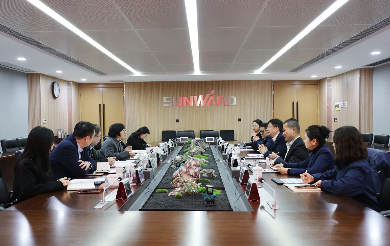 深化合作 共促出海——中國(guó)信保湖南分公司到訪山河智能