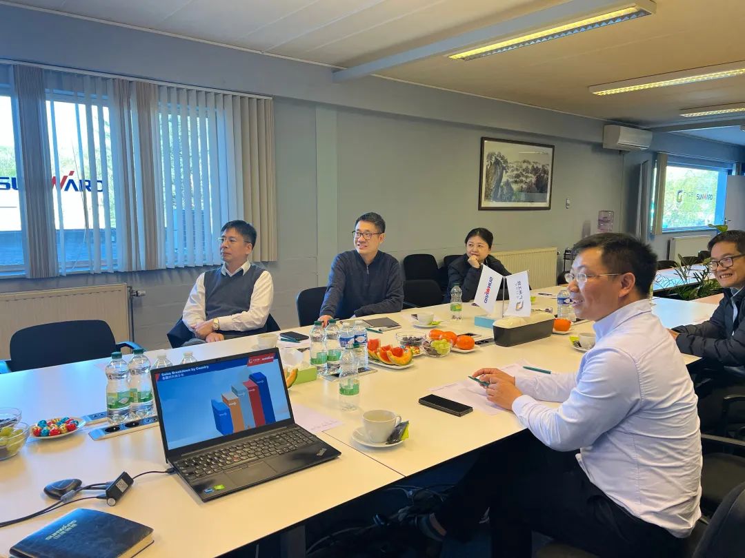 山河智能董事長付向東帶隊赴歐洲子公司考察調(diào)研