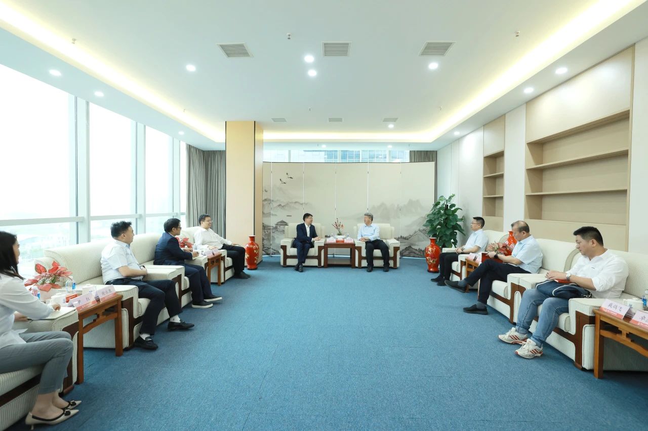 山河智能與中核二十五深化合作，共探礦山智能化與海外市場新機遇